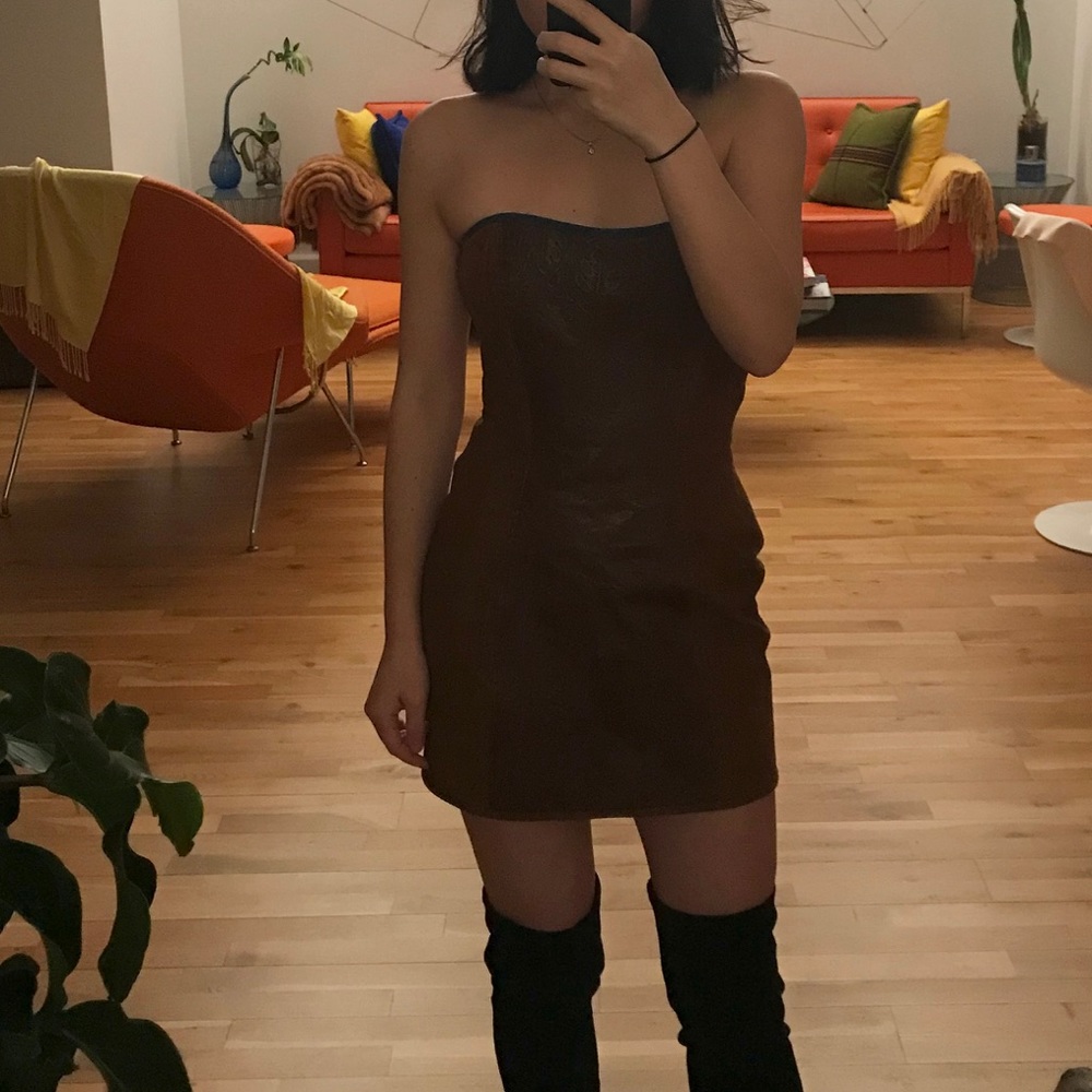 New Dolce & Gabanna strapless leather suede dress - Picture 4 of 7